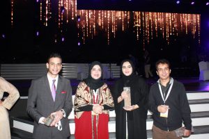 مع الفائزين بالقصة القصيرة المركز الاول والثاني والثالث جائزة الشيخ راشد للإبداع عن فئة القصة القصيرة في الفجيرة ٢٠٢٠